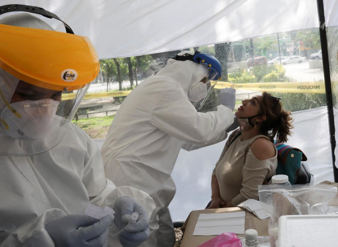 Mexico reports 4,647 new coronavirus cases, 611 deaths