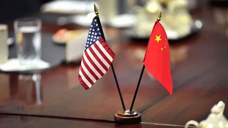 США отозвали визы более 1 тыс. граждан Китая из-за их связей с военной отраслью