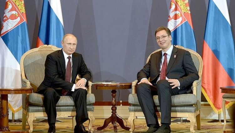 Состоялся телефонный разговор между президентами России и Сербии