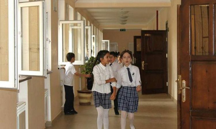 В Азербайджане определены требования к перерывам между уроками в период особого карантина