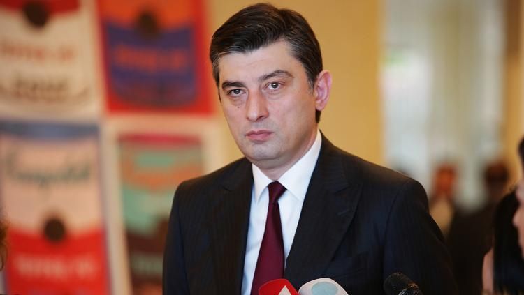 Giorgi Qaxaria: “’Virusun idarə edilməsi üçün əlavə məhdudiyyətlər tətbiq etməliyik”
