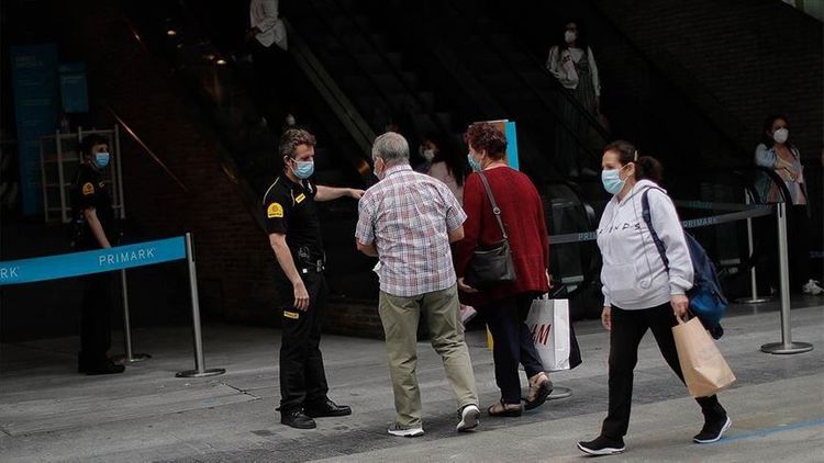 Spain sets pandemic record with 12,183 new cases