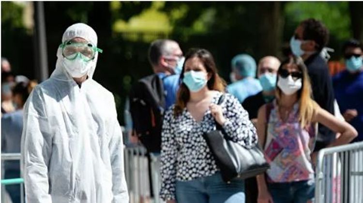 Fransada son sutkada rekord sayda koronavirusa yoluxma qeydə alınıb