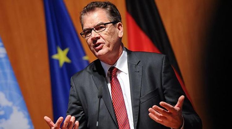 СМИ: германский министр анонсировал уход из политики в 2021 году