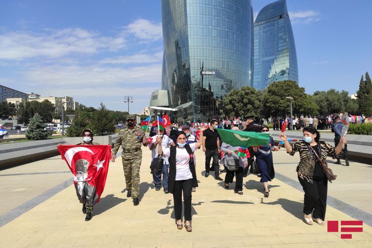 Campaign in support to Turkey held in Baku - PHOTO