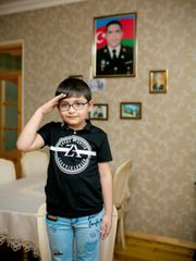 "Azercell" yüksək nəticə göstərən abituriyentlərə planşetlər təqdim edib ® - FOTO