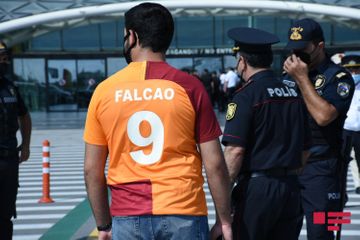 “Qalatasaray” klubu Bakıya gəlib - FOTOSESSİYA