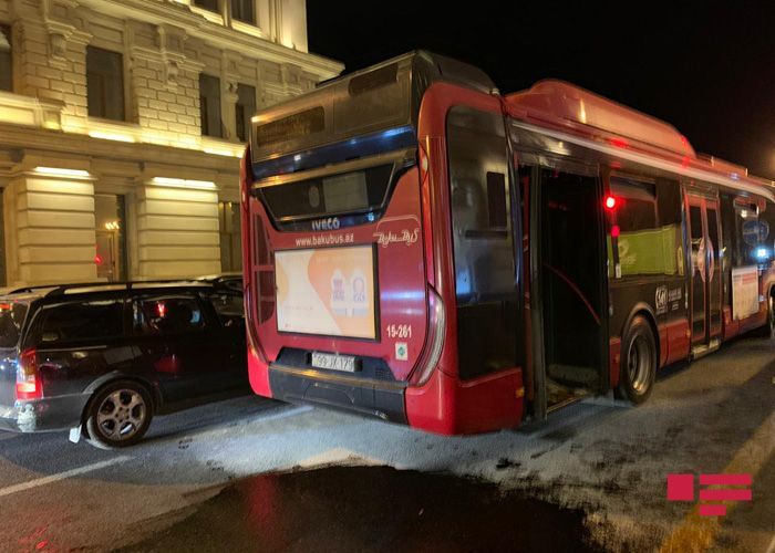 Агентство: Сообщения о возгорании автобуса не соответствуют действительности - ФОТО