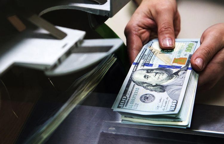 Azərbaycandakı banklar bugünkü valyuta hərracında 73,3 mln. dollar cəlb edib