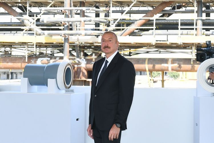 Президент Ильхам Алиев принял участие в церемонии закладки фундамента морских операций на месторождении «Абшерон»  - ОБНОВЛЕНО