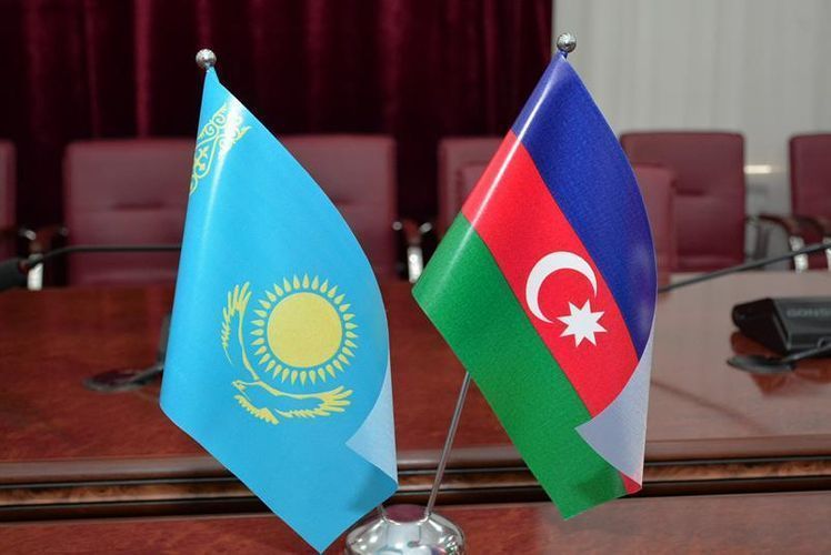 Торговый оборот между Азербайджаном и Казахстаном резко снизился