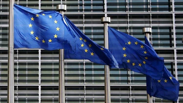 Саммит ЕС перенесен из-за подозрения на заражение коронавирусом главы Евросовета