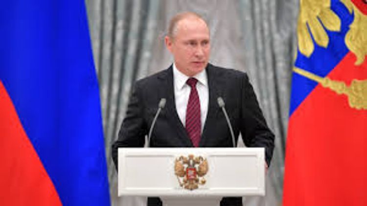 Putin calls for strengthening WHO, removing obstacles for partnership in healthcare sector