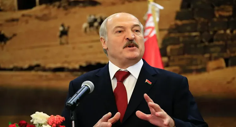 Lukashenko swears in as Belarus president