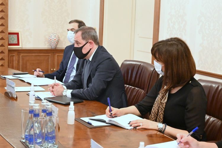 Джейхун Байрамов встретился со специальным представителем ЕС по Южному Кавказу