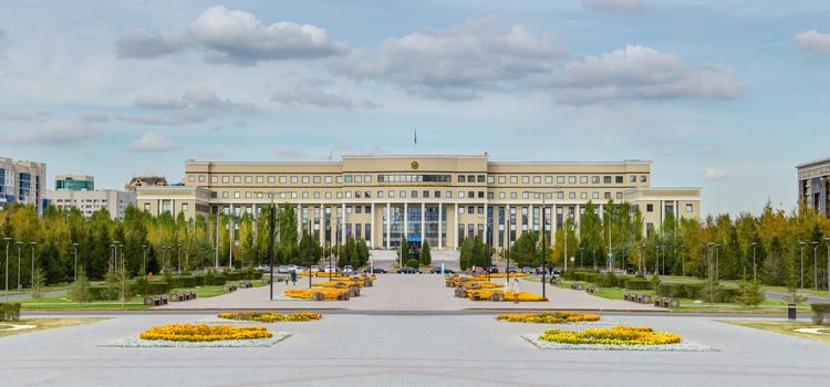 XİN: "Qazaxıstan Dağlıq Qarabağ münaqişənin sülh yolu ilə həllinin tapılmasına kömək etməyə hazırdır"