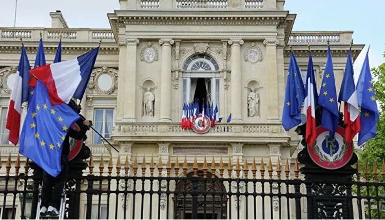 МИД Франции выступил с заявлением в связи с напряженностью между Арменией и Азербайджаном