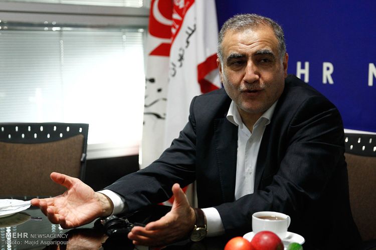 İranlı deputat: “Ermənistanın güclənməsi üçün atılan istənilən addımı pisləyirik”