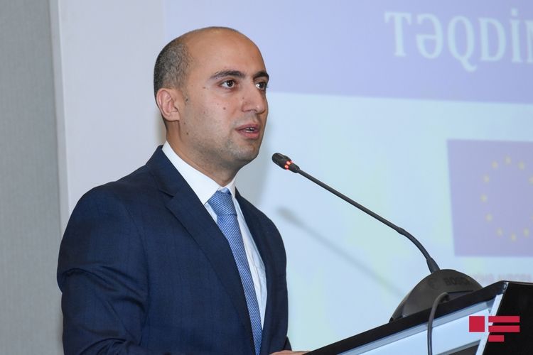 В связи с нападением армян 420 школ в 14 регионах Азербайджана ограничили деятельность