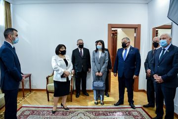 Milli Məclisdə jurnalistlər üçün 3 iş otağı ayrılıb