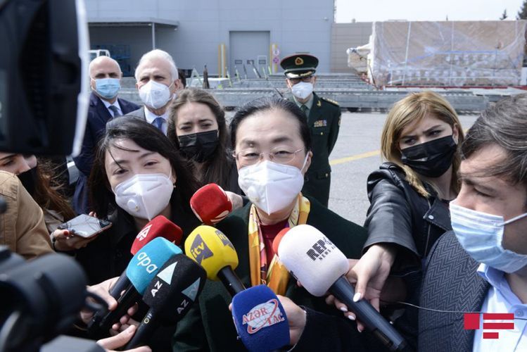 Посол: Китай безвозмездно отправит в Азербайджан 150 тысяч доз вакцины