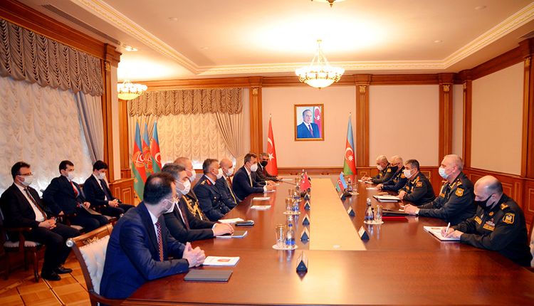Azerbaijan Defense Minister meets with a delegation representing Turkish defense industry companies