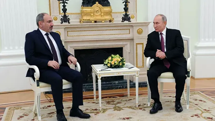 Кремль: Путин и Пашинян обсудят выполнение трехсторонних заявлений