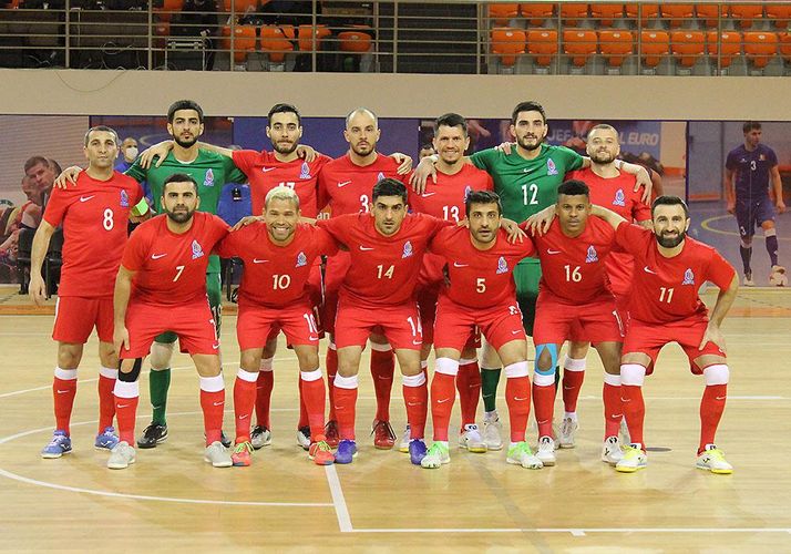 Azərbaycan millisinin Slovakiya ilə oyun üçün heyətini açıqlanıb