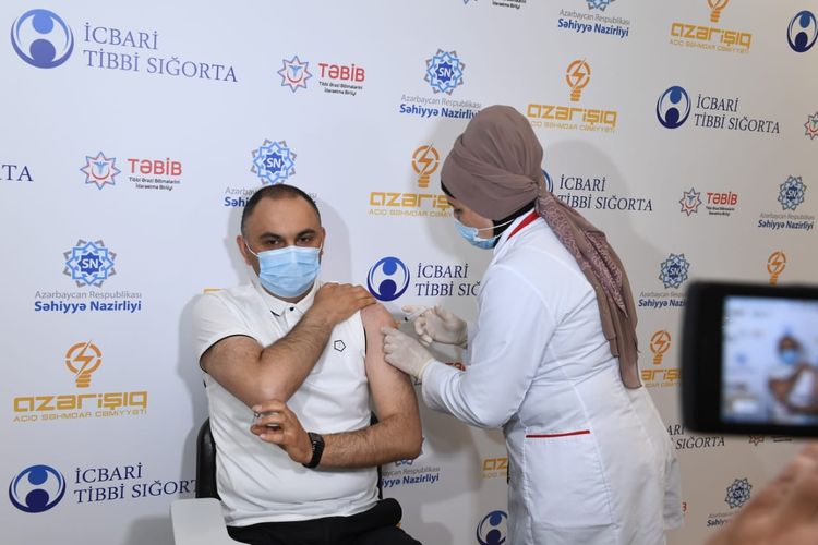 "Azərişıq" əməkdaşlarının vaksinasiyasına başlanılıb - FOTO