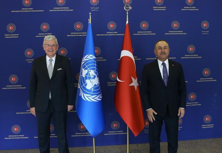 Çavuşoğlu BMT Baş Assambleyasının Prezidenti ilə görüşüb