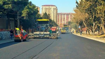 Bakının Xudu Məmədov küçəsi təmir edilir - FOTO