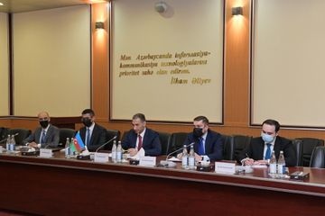 Nazir Rəşad Nəbiyev İraq parlamentinin nümayəndə heyəti ilə görüşüb - FOTO