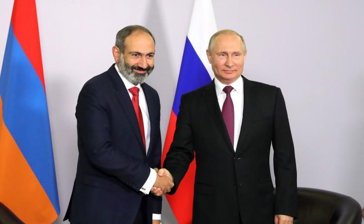 В Кремле проходит встреча Путина и Пашиняна