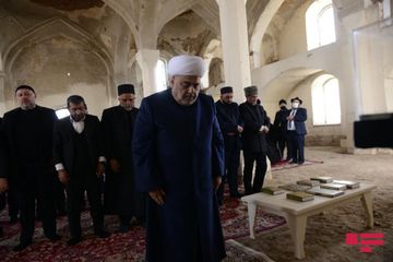 Dini konfessiya rəhbərləri Ağdam Cümə məscidində ibadət ediblər