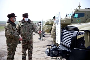 Azərbaycan və Türkiyə müdafiə nazirləri orduların avtomatlaşdırılmış idarəetmə sisteminin birgə fəaliyyətini izləyib - VİDEO