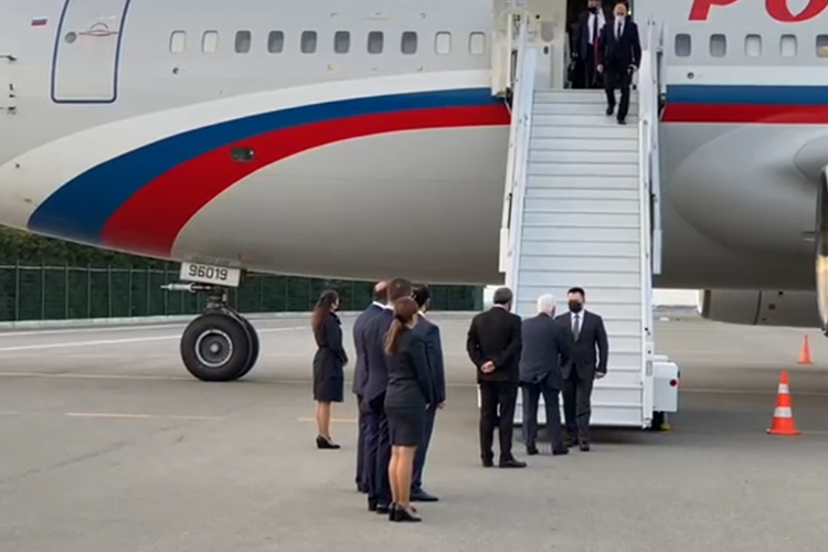 Генеральный прокурор России прибыл с официальным визитом в Азербайджан