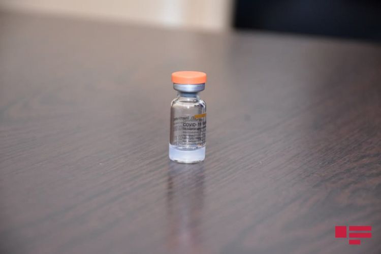 За предоставление гражданам фиктивных документов о вакцинации против коронавируса уволены 12 человек