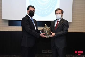 Hikmət Hacıyev və Fəxrəddin Altun arasında ikitərəfli görüş keçirilir - FOTO