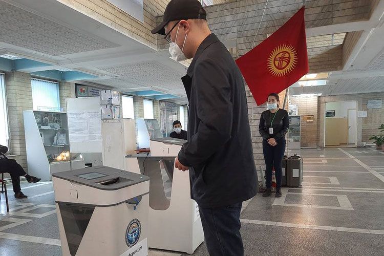 Референдум в Кыргызстане признан состоявшимся - ОБНОВЛЕНО-1