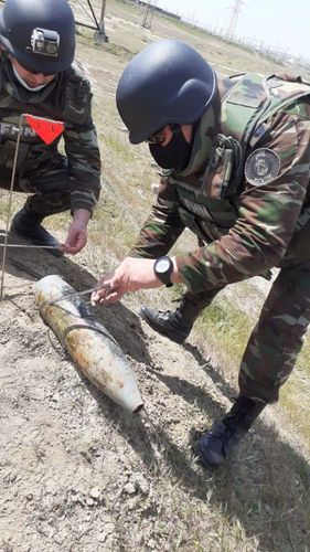 В Сумгайыте обнаружен артиллерийский  снаряд