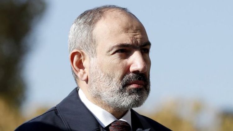 Пашинян заявил, что экс-глава Генштаба не давал ему совет остановить войну в Карабахе