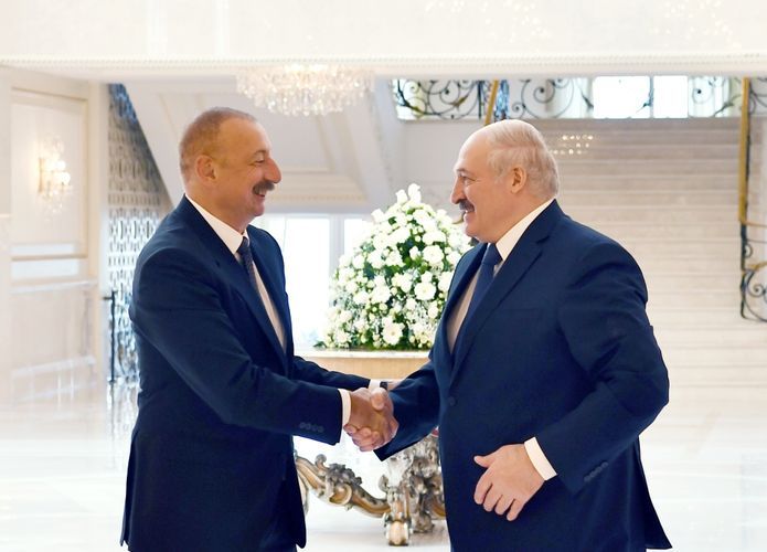 Лукашенко: Впереди много тяжелой работы по восстановлению жизни на возвращенных территориях