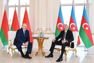 Azərbaycan və Belarus prezidentlərinin təkbətək görüşü olub - YENİLƏNİB