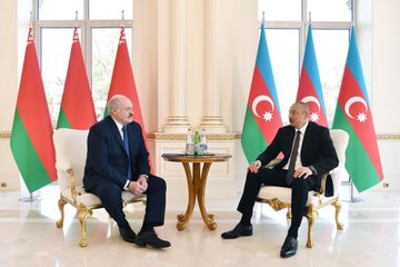 Azərbaycan və Belarus prezidentlərinin təkbətək görüşü olub - YENİLƏNİB