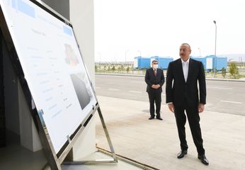 Prezident İlham Əliyev Hacıqabul Sənaye Məhəlləsinin açılışında iştirak edib - YENİLƏNİB