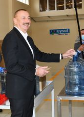 Prezident İlham Əliyev Hacıqabul Sənaye Məhəlləsinin açılışında iştirak edib - YENİLƏNİB