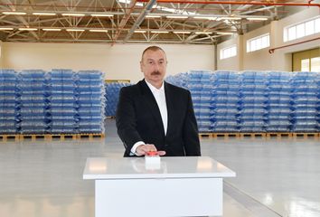 Prezident İlham Əliyev Hacıqabul Sənaye Məhəlləsinin açılışında iştirak edib - YENİLƏNİB