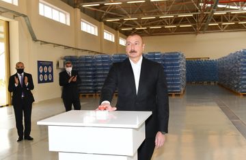 Prezident İlham Əliyev Hacıqabul Sənaye Məhəlləsinin açılışında iştirak edib - YENİLƏNİB