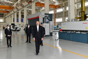 Prezident İlham Əliyev Hacıqabul Sənaye Məhəlləsinin açılışında iştirak edib - YENİLƏNİB