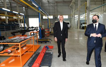 Prezident İlham Əliyev Hacıqabul Sənaye Məhəlləsinin açılışında iştirak edib - YENİLƏNİB